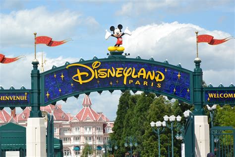 cheap euro disney holidays 2024.